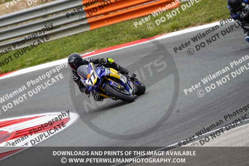 cadwell no limits trackday;cadwell park;cadwell park photographs;cadwell trackday photographs;enduro digital images;event digital images;eventdigitalimages;navarra;no limits trackdays;peter wileman photography;racing digital images;trackday digital images;trackday photos